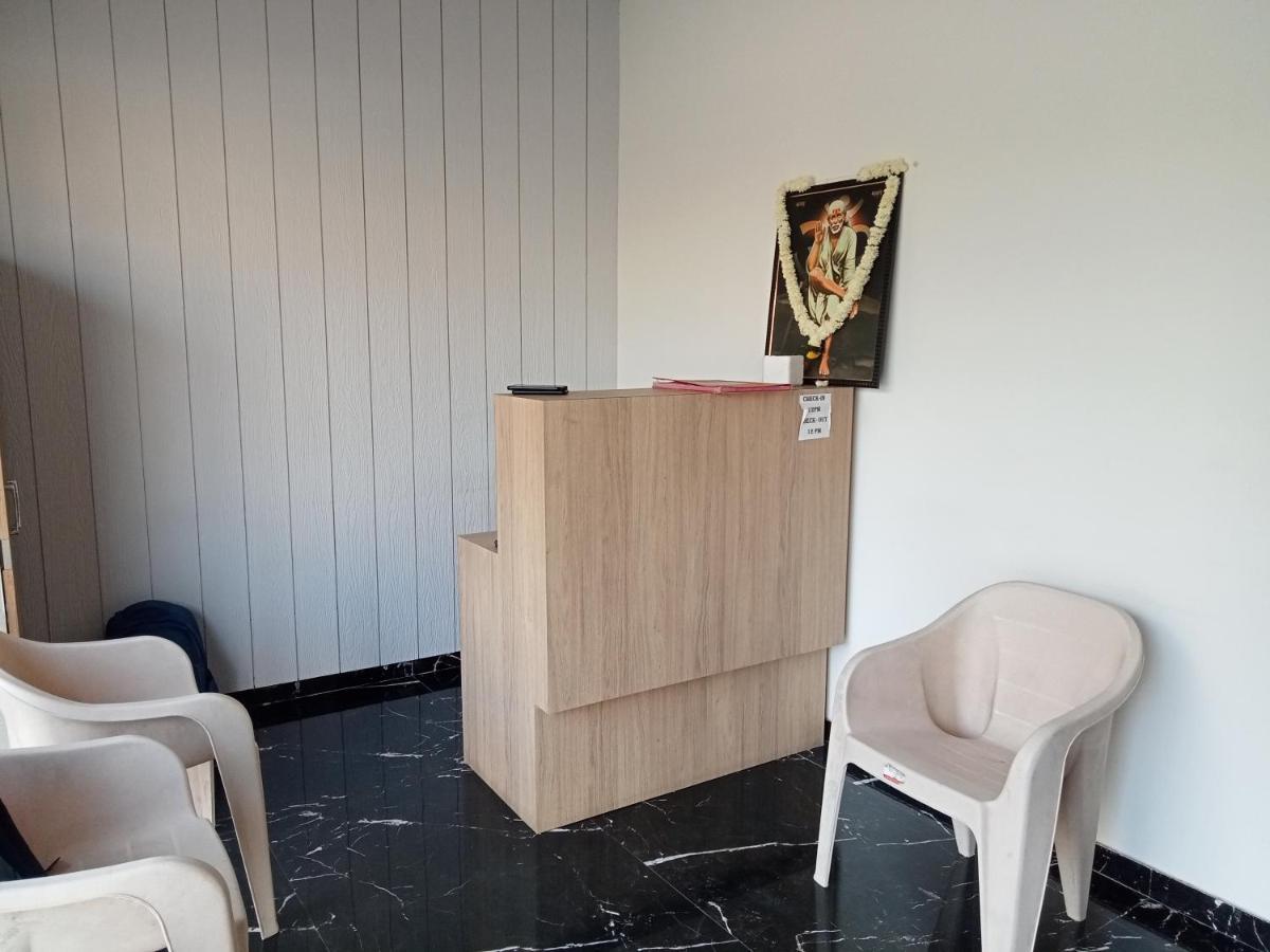 Hotel Dwarka Palace أحمدناغار المظهر الخارجي الصورة